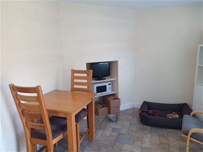 Picture 4